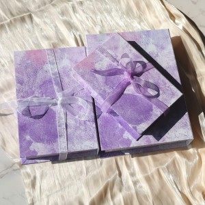 Benutzerdefinierte Ausgabe gedruckter Buchbox